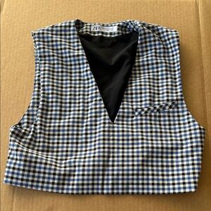 Zara Womens plaid sleeveless V-neck vest-style crop top Xs Like New!